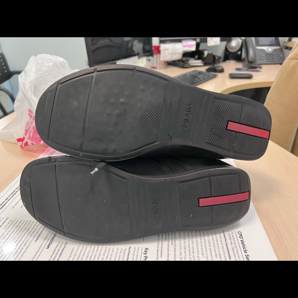 Black Prada 9 1/2 mens sneakers ( Fits closer to 11 - 11 1/2) - Picture 3 of 3